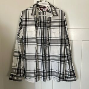 Express button down